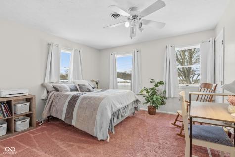 1312 W Country Club Road Connersville IN 47331