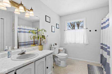 1312 W Country Club Road Connersville IN 47331