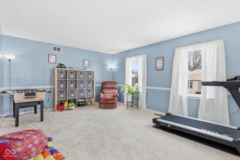 1312 W Country Club Road Connersville IN 47331