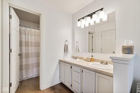3215 Village Park North Drive Carmel IN 46033