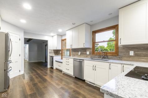 68 Stonybrook Drive Brownsburg IN 46112