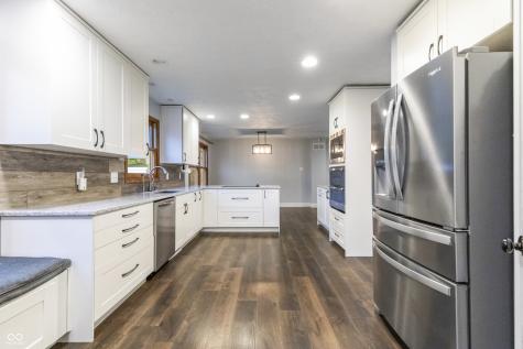 68 Stonybrook Drive Brownsburg IN 46112