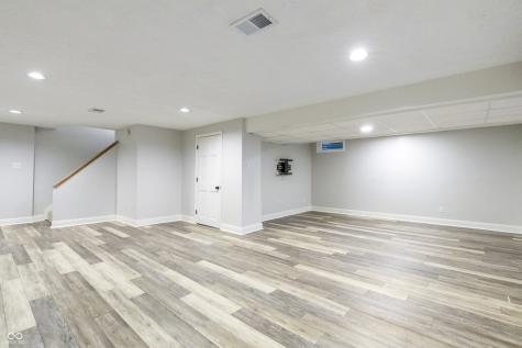 68 Stonybrook Drive Brownsburg IN 46112