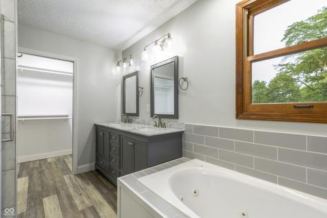 68 Stonybrook Drive Brownsburg IN 46112
