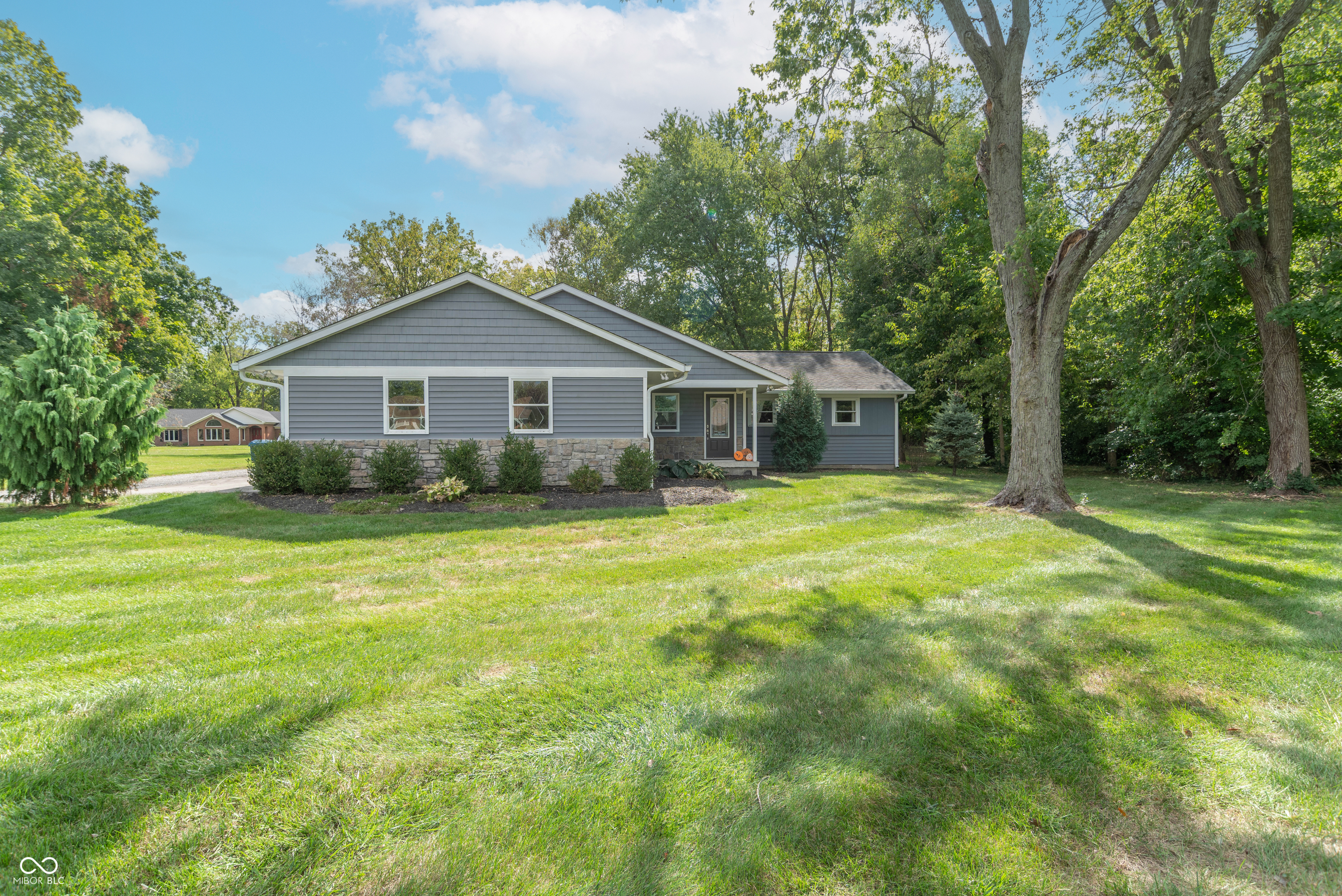 535 W Edgewood Avenue Indianapolis IN 46217