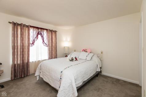 2458 Bristol Drive Franklin IN 46131