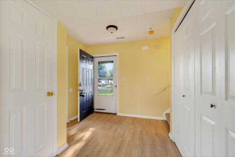 4320 Village Bend Lane Indianapolis IN 46254