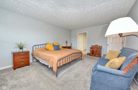 7637 Normandy Boulevard Indianapolis IN 46278