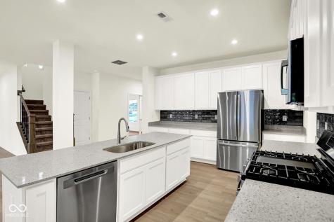 3746 Thomas Jefferson Court Carmel IN 46074