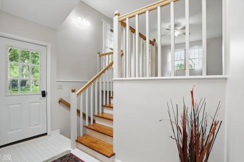 5129 E 69th Street Indianapolis IN 46220