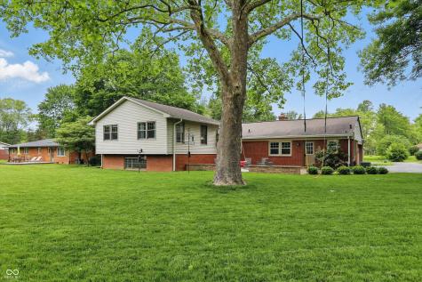 5129 E 69th Street Indianapolis IN 46220