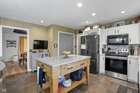 1665 Danaher Street Indianapolis IN 46217