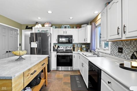 1665 Danaher Street Indianapolis IN 46217
