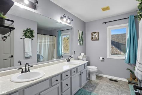 1665 Danaher Street Indianapolis IN 46217