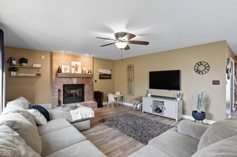1665 Danaher Street Indianapolis IN 46217