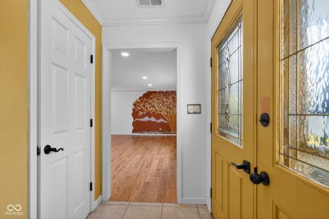6146 Linton Lane Indianapolis IN 46220