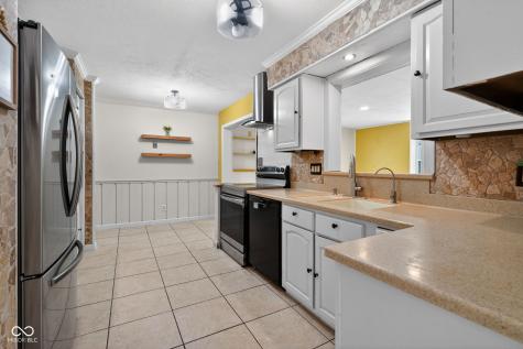 6146 Linton Lane Indianapolis IN 46220