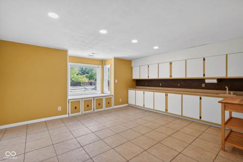 6146 Linton Lane Indianapolis IN 46220