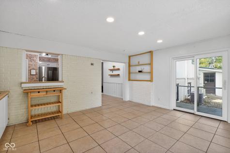 6146 Linton Lane Indianapolis IN 46220