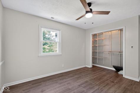 6146 Linton Lane Indianapolis IN 46220