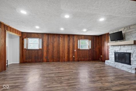 6146 Linton Lane Indianapolis IN 46220