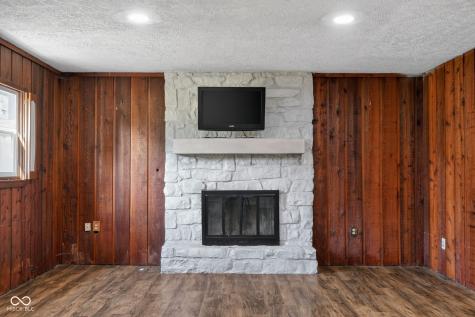 6146 Linton Lane Indianapolis IN 46220