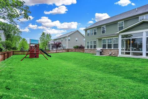 6460 Blackstone Drive Zionsville IN 46077