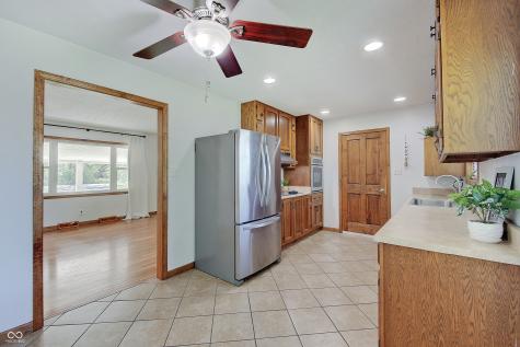 374 W Thompson Road Indianapolis IN 46217