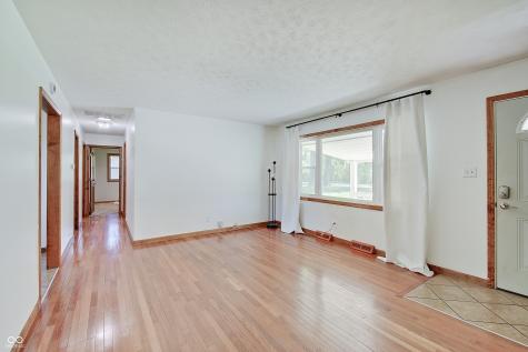374 W Thompson Road Indianapolis IN 46217