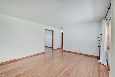 374 W Thompson Road Indianapolis IN 46217