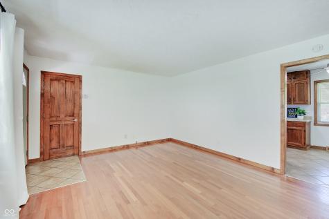 374 W Thompson Road Indianapolis IN 46217