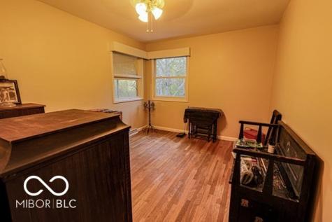 1929 E Overcoat Road Crawfordsville IN 47933