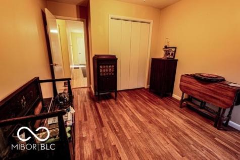 1929 E Overcoat Road Crawfordsville IN 47933