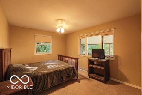 1929 E Overcoat Road Crawfordsville IN 47933