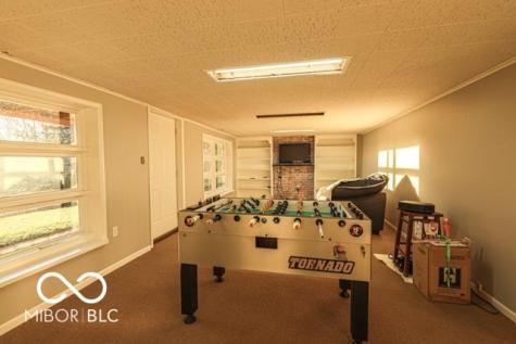 1929 E Overcoat Road Crawfordsville IN 47933