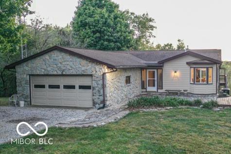 1929 E Overcoat Road Crawfordsville IN 47933