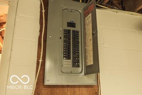 1929 E Overcoat Road Crawfordsville IN 47933