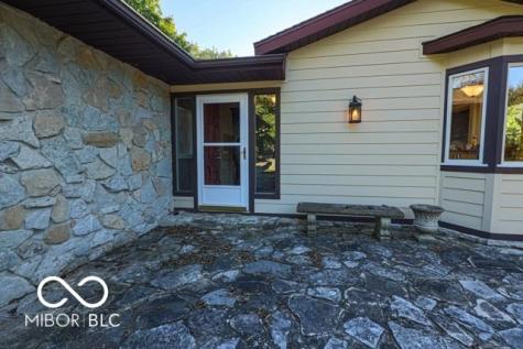 1929 E Overcoat Road Crawfordsville IN 47933