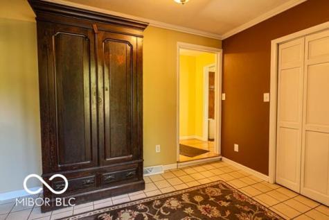 1929 E Overcoat Road Crawfordsville IN 47933