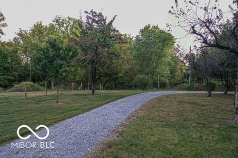 1929 E Overcoat Road Crawfordsville IN 47933