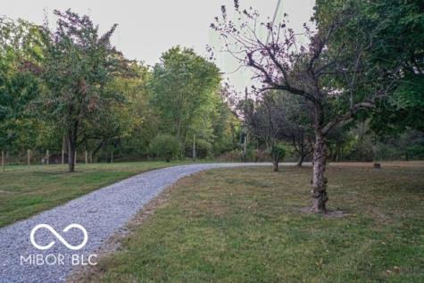 1929 E Overcoat Road Crawfordsville IN 47933