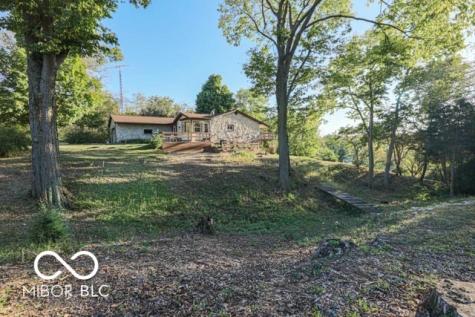 1929 E Overcoat Road Crawfordsville IN 47933