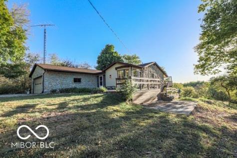 1929 E Overcoat Road Crawfordsville IN 47933