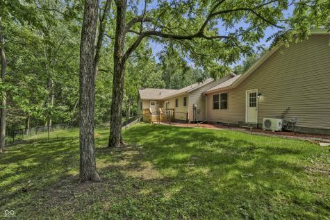 9460 S County Road 550 W Paris Crossing IN 47270