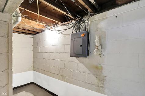 5609 Haverford Avenue Indianapolis IN 46220