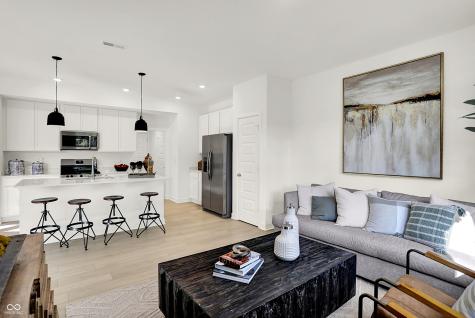 15155 Farrington Way Fishers IN 46037