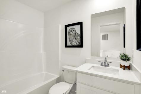 15155 Farrington Way Fishers IN 46037