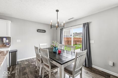 4449 Averly Park Circle Indianapolis IN 46237