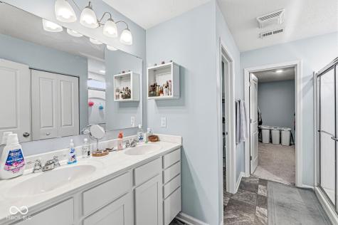4449 Averly Park Circle Indianapolis IN 46237