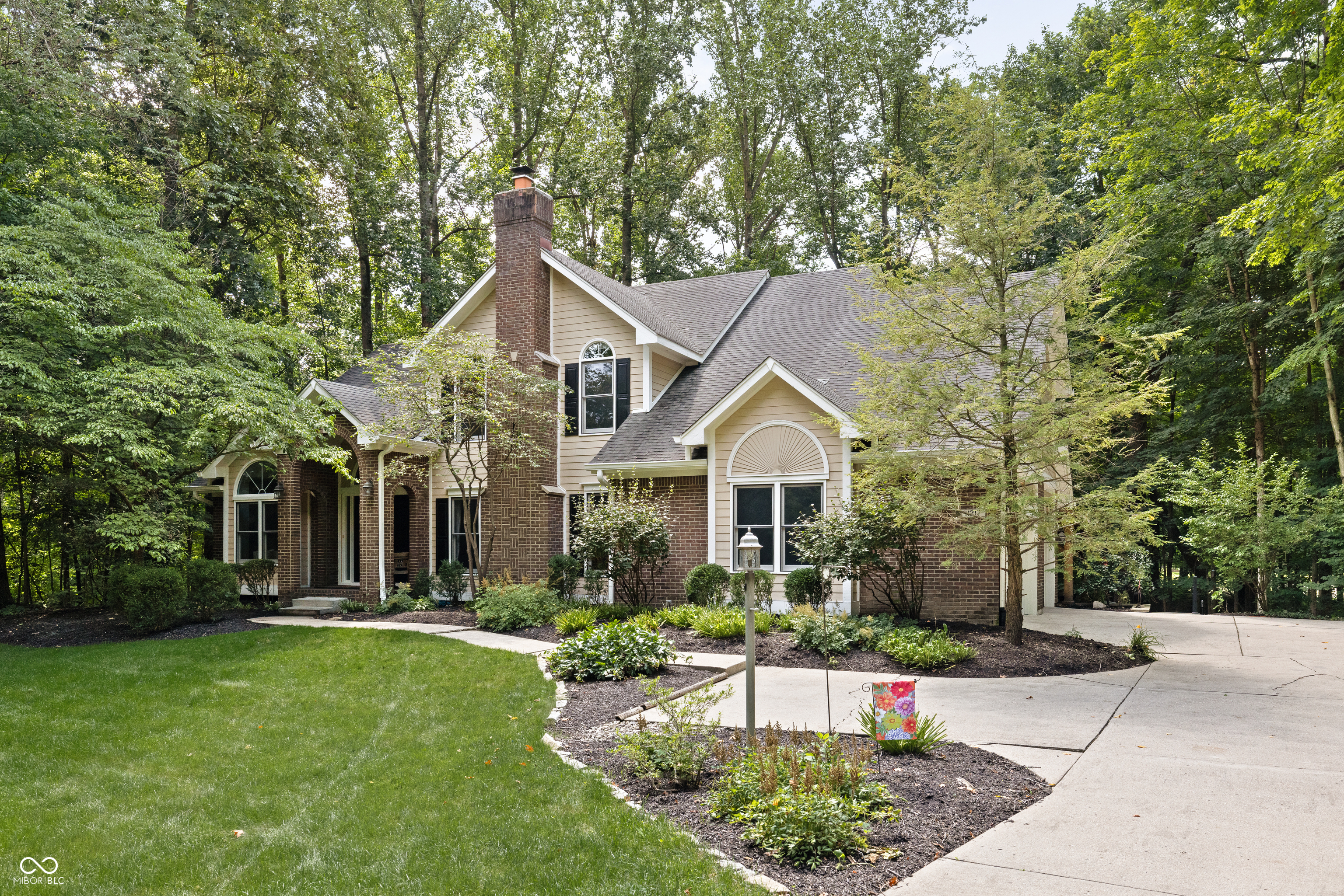 11217 Clarkston Road Zionsville IN 46077